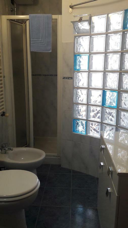 Ferienwohnung Residenza Leonarda Vado Ligure Exterior foto