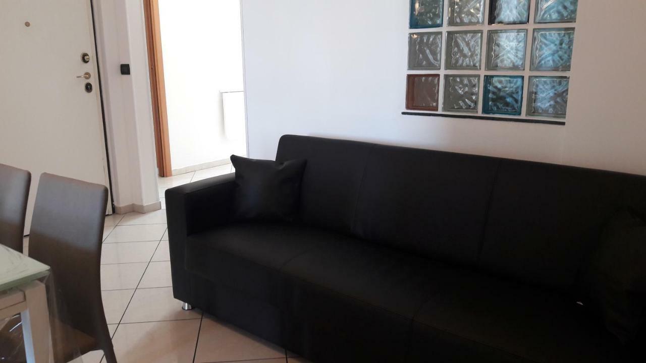 Ferienwohnung Residenza Leonarda Vado Ligure Exterior foto