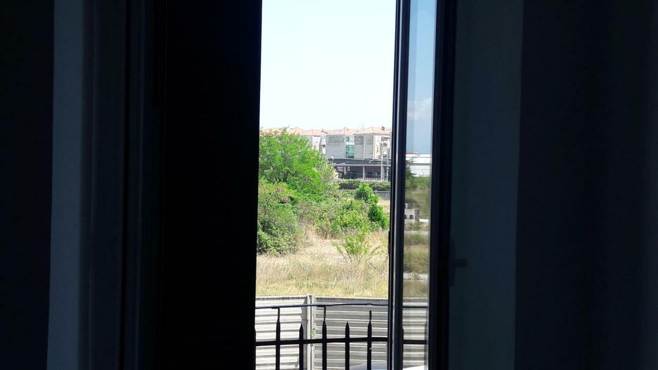 Ferienwohnung Residenza Leonarda Vado Ligure Exterior foto