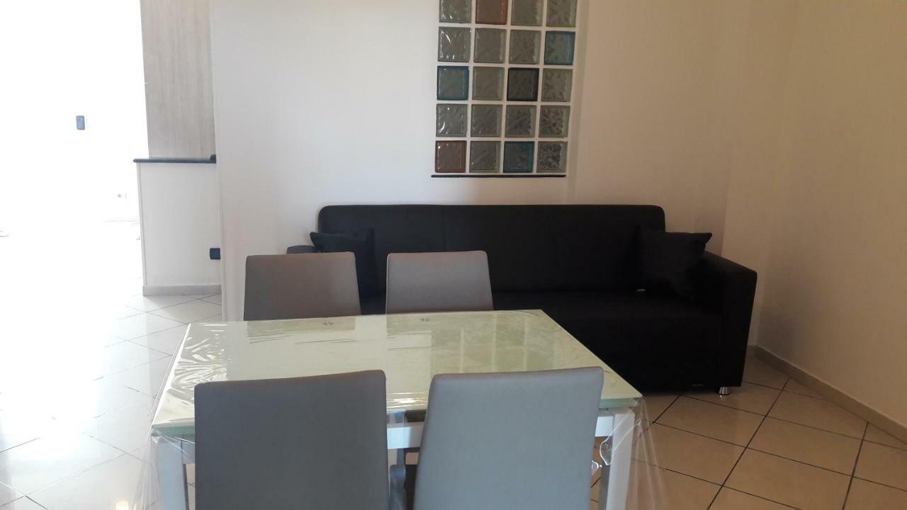 Ferienwohnung Residenza Leonarda Vado Ligure Exterior foto